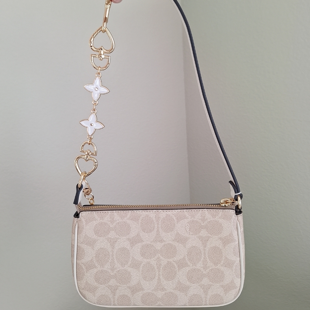 New Coach Nolita 19 In Signature Canvas CW426 (Sand/chalk )+ 2 Chains - Picture 6 of 12